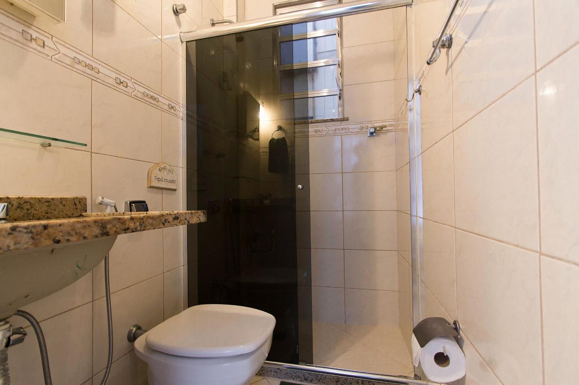 Apartamento 1qto Vista Lateral Orla De Copacabana *